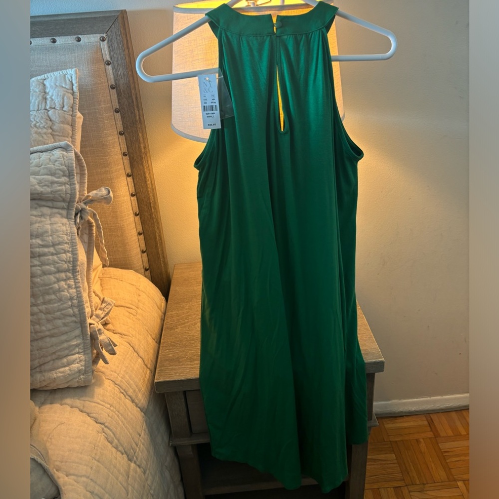 Brand NWT New York & Company halter dress size small